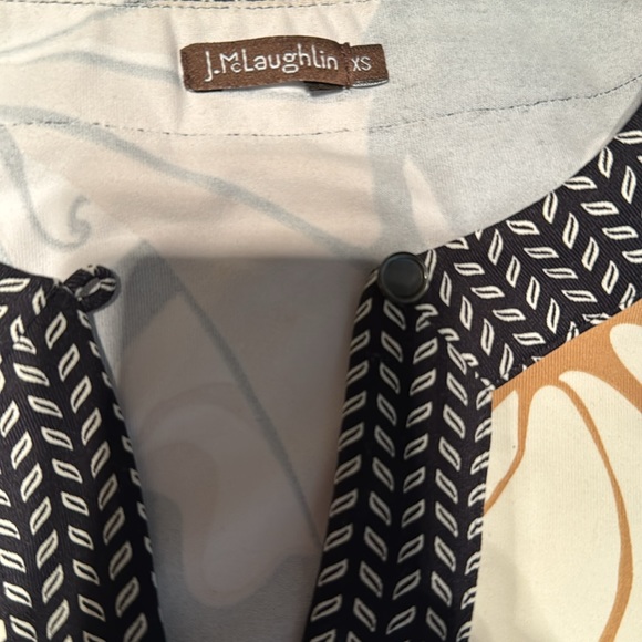 J. McLaughlin dress - NWOT- XS. Multicolored straight style - Picture 9 of 11